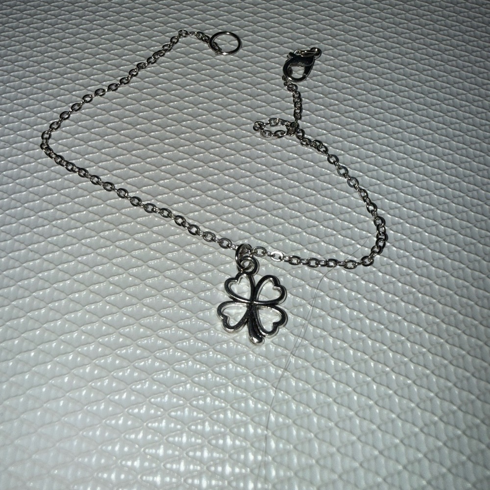 Silver Clover Charm Bracelet